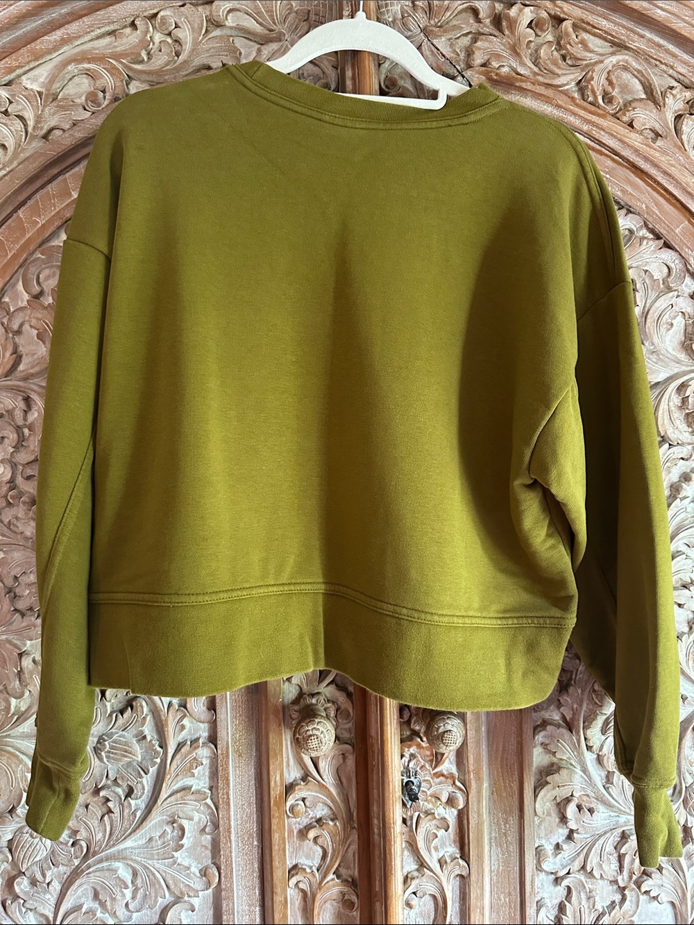 Nike Olive Green Cropped Crewneck Sweatshirt with Embroidered Swoosh - Picture 4 of 4